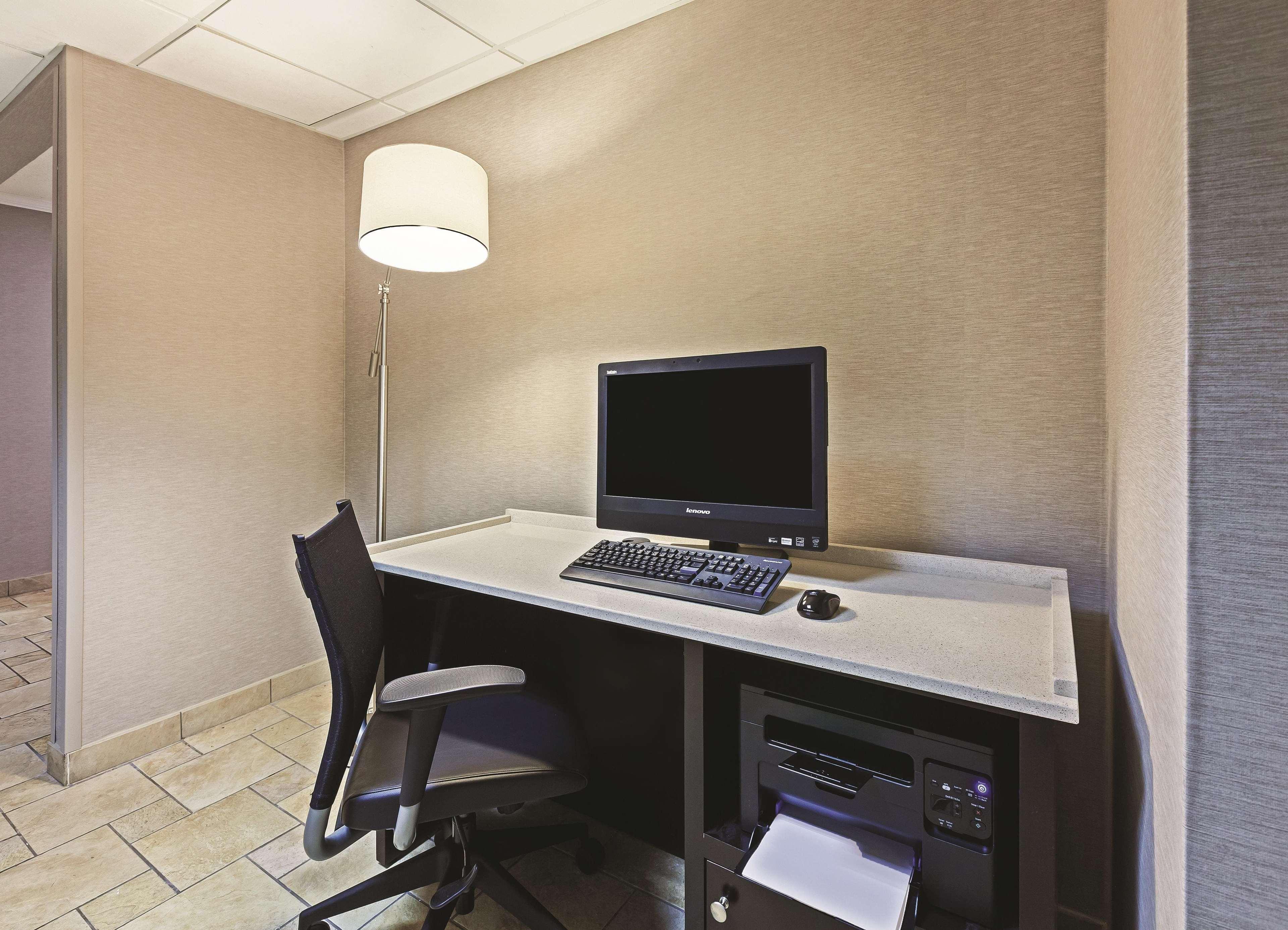 La Quinta By Wyndham N Little Rock - Mccain Mall North Little Rock Exterior photo